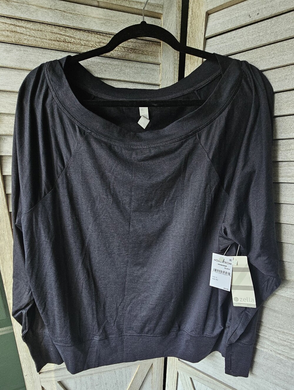 Zella Wellness Women's Black Scoop-Neck Pullover
